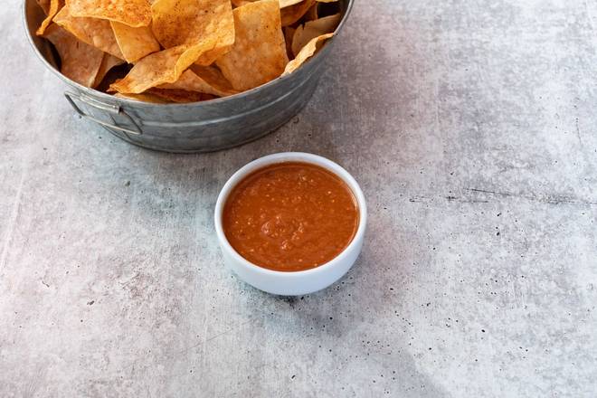 Order Spicy Chile de Arbol Salsa food online from Tin Lizzy Cantina store, Tallahassee on bringmethat.com
