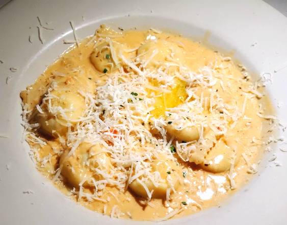 Order Lobster Ravioli food online from Saint Rocco's New York Italian store, Dallas on bringmethat.com