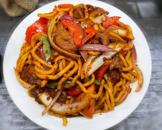 Order  新疆炒粗面 Cumin Beef Fried Thick Noodle️️ food online from Fashion Wok store, Sunnyvale on bringmethat.com