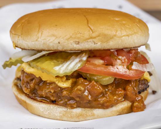 Order Chili Cheeseburger food online from Longhorn Cafe store, San Antonio on bringmethat.com