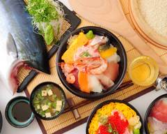 【NEW】海鮮丼専門店 魚山 上新庄店