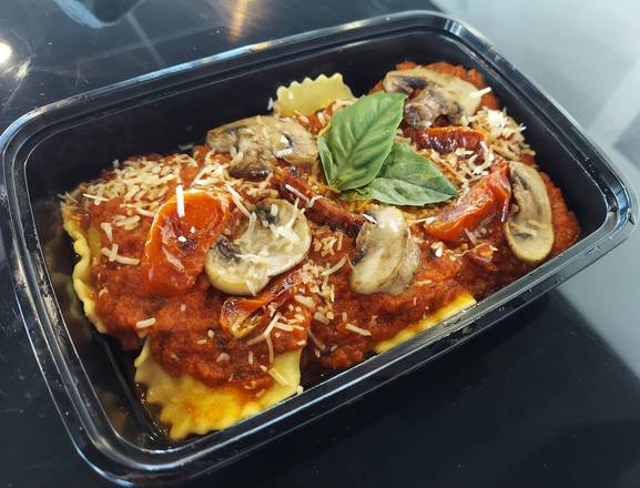 Order Ravioli Pasta food online from Italia Pizza Kitchen store, Cypress on bringmethat.com