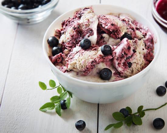 Order Alec's Organic Ice Cream Honey Blueberry Lavender (1 pt) food online from Cappone's Chocolate Cake store, San Francisco on bringmethat.com