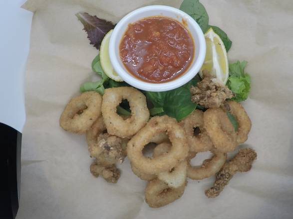 Order Fried Calamari food online from Spaghetto store, Davie on bringmethat.com
