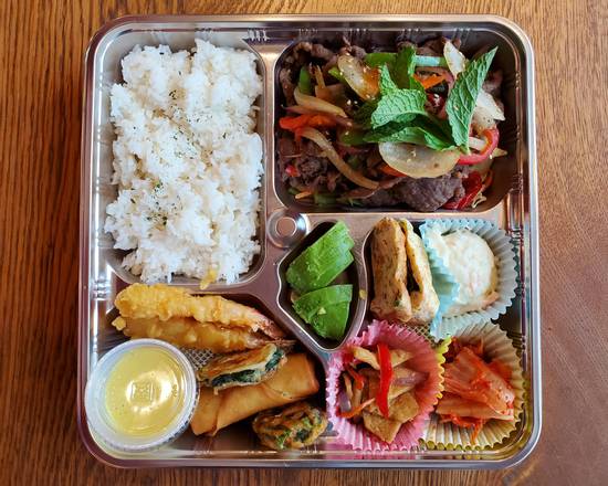 Order Beef Bulgogi Bento food online from Yeti Bento store, Bellevue on bringmethat.com