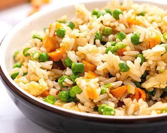Order Vegetable Fried Rice food online from Wow Wings & Hibachi store, Spartanburg on bringmethat.com
