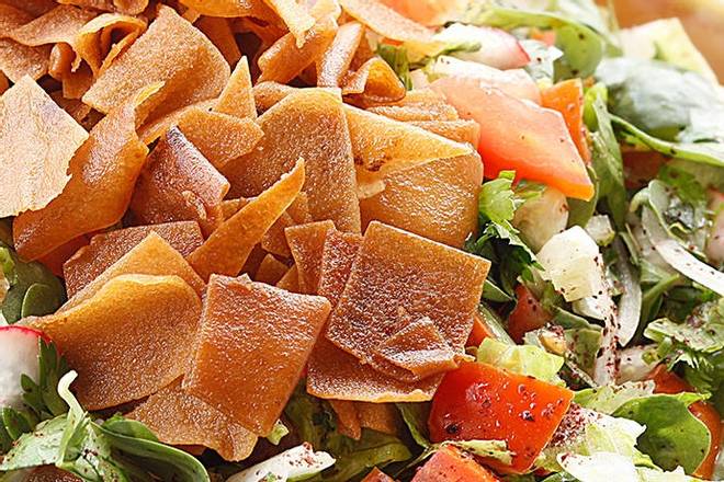 Order Fattoush Salad (فتوش) food online from House Of Mandi store, Anaheim on bringmethat.com