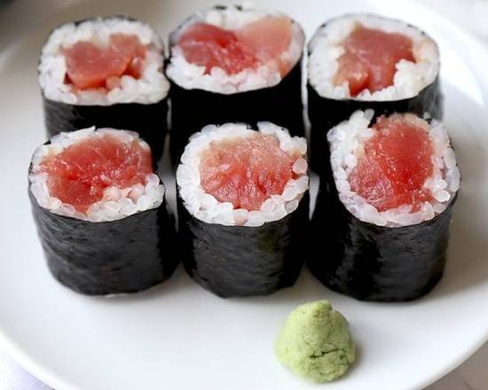 Order Tuna Roll food online from Sushi Sumo store, Alpharetta on bringmethat.com