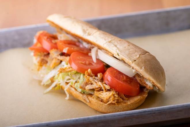 Order Pulled Chicken Sandwich food online from Toma Mojo Grill store, Minnetonka on bringmethat.com