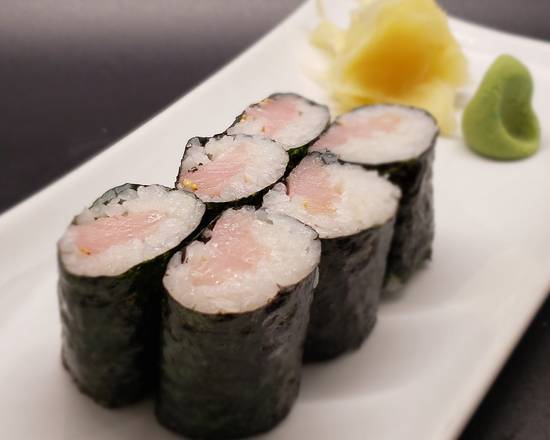 Order Yellowtail Roll food online from Siam Rice store, Miami on bringmethat.com