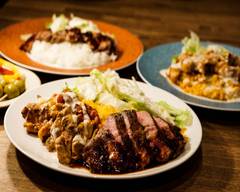 仏シェフこだわりのチキンオーバーライス専門店( ˙灬˙ )