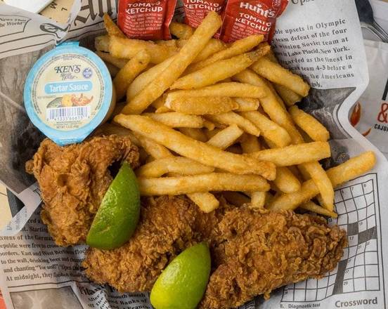 Order Catfish Basket food online from Hook & Reel Cajun Seafood store, Killeen on bringmethat.com