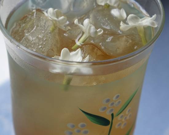 Order Jasmine Iced Tea 20 0z (Unsweetened) food online from Bangkok Fusion Café store, Saint Petersburg on bringmethat.com