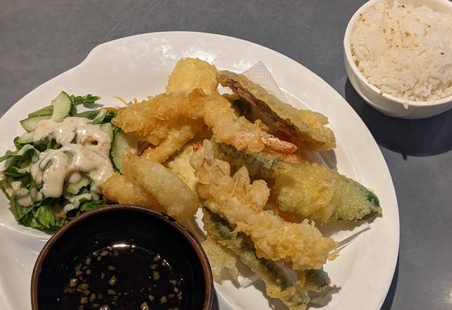 Order Ebi Tempura Dinner food online from Jojo Sushi Bar & Restaurant store, Santa Rosa on bringmethat.com