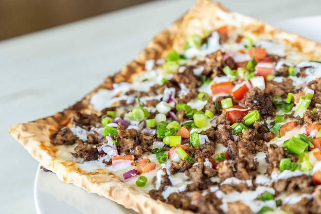 Order Kafta Pizza food online from Pita Jungle store, Glendale on bringmethat.com
