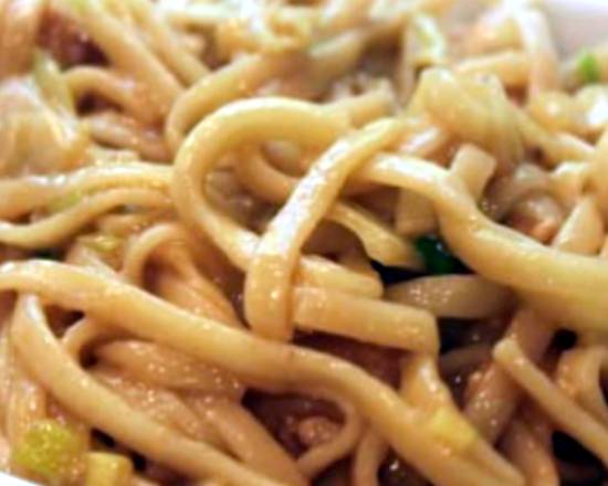 Order Plain Lo Mein food online from China Wok store, Boca Raton on bringmethat.com