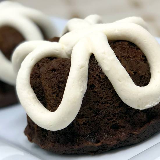 Order Lil' Bundt Cake Chocolate Chocolate Chip food online from Little Lois Cafe store, Salem on bringmethat.com