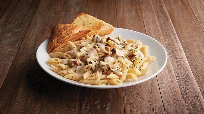 Order Chicken Alfredo food online from Jason's Deli store, Amarillo on bringmethat.com