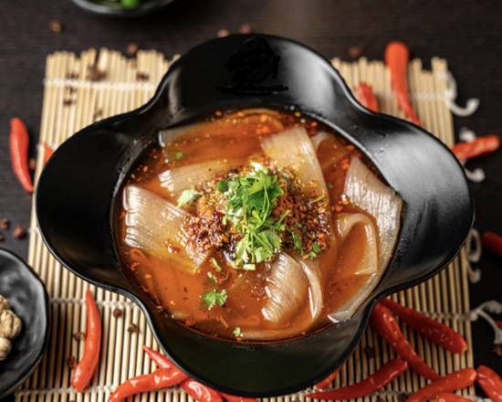 Order Sweet Potato Hotpot Noodle 川味鲜苕粉 food online from Hibiscus Tree 芙蓉树下 store, City Of Industry on bringmethat.com