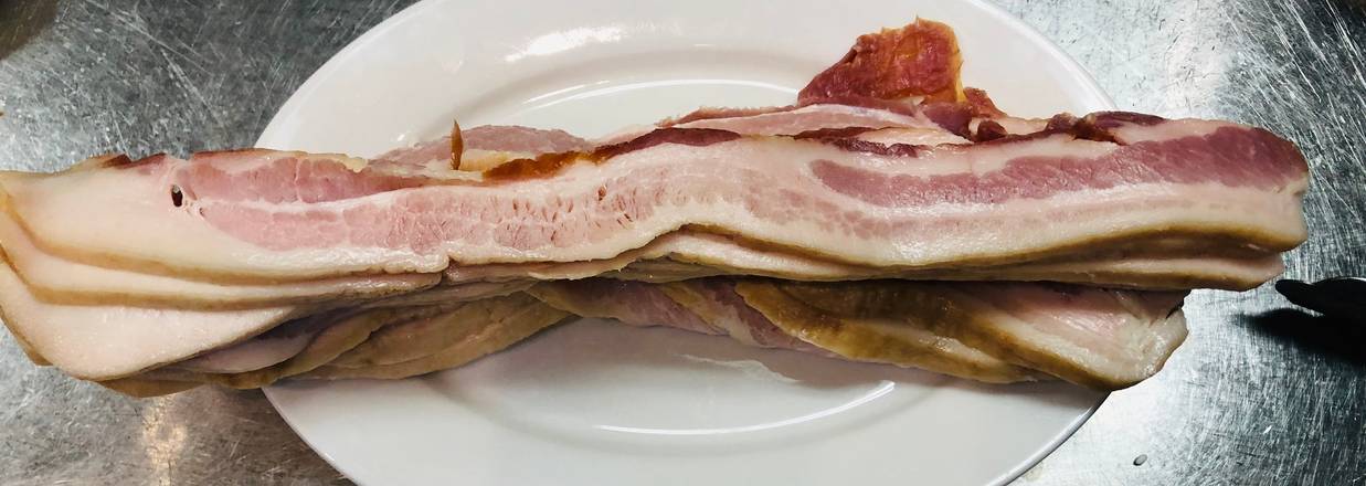 Order 1lb Bacon food online from Hamilton Walkers store, Champaign on bringmethat.com
