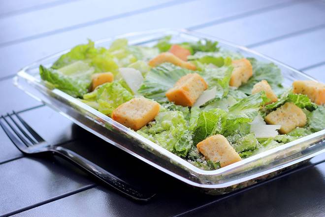 Order Entrée Salad food online from Blaze Pizza store, Bakersfield on bringmethat.com