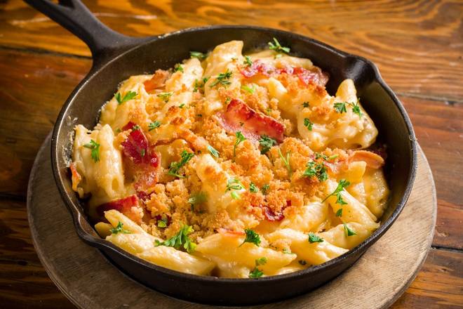 Order Get Back Mac & Cheese food online from The Rock Wood Fired Pizza store, Tacoma on bringmethat.com