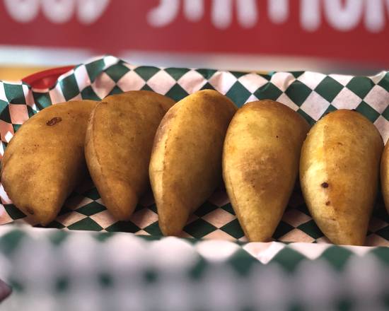 Order Empanadita Carne Molida food online from Central Park Food Station store, Doral on bringmethat.com