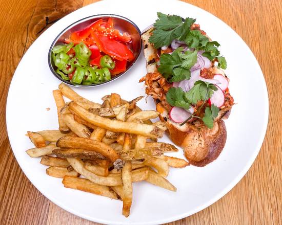 Order Harissa Chicken Tinga food online from Miriam Restaurant store, New York on bringmethat.com