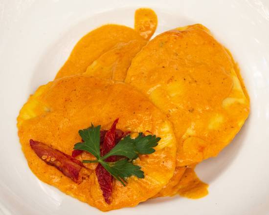 Order Jumbo Lobster Ravioli food online from Perricone's Marketplace store, Miami on bringmethat.com