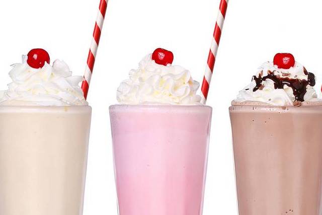 Order Vanilla Milk Shake food online from Uhmazing Blt store, Des Plaines on bringmethat.com