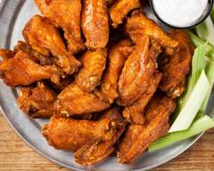 Pluckers Wing Bar (Round Rock)