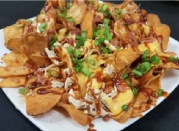 Order BBQ NACHOS food online from Ovation Bistro & Bar-Lakeland store, Lakeland on bringmethat.com