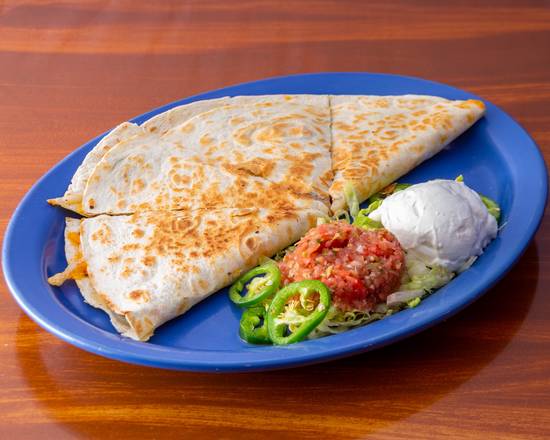 Order Quesadilla food online from Kiwi Pub & Grill store, Altamonte Springs on bringmethat.com