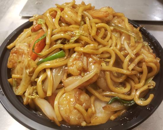 Order Shrimp Lo Mein food online from China Xpress store, Fort Myers on bringmethat.com
