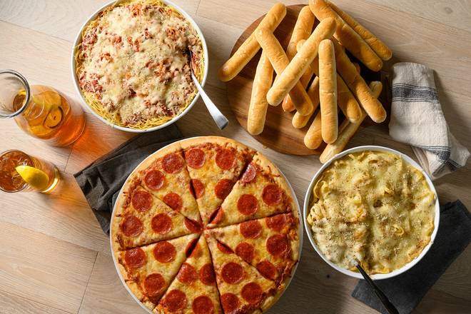 Order Baked Super Family Meal food online from Fazoli's store, Lexington-Fayette on bringmethat.com