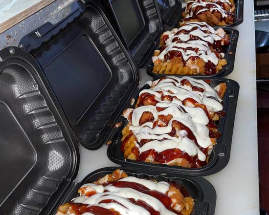 Order BBQ Ranch Bowl food online from Coney Island House Of Wings store, New York on bringmethat.com