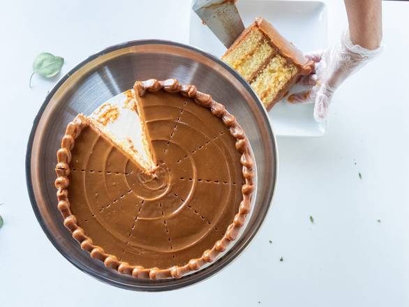 Order Cake Arequipe food online from La Parrilla Latin Food Llc store, Chicago on bringmethat.com