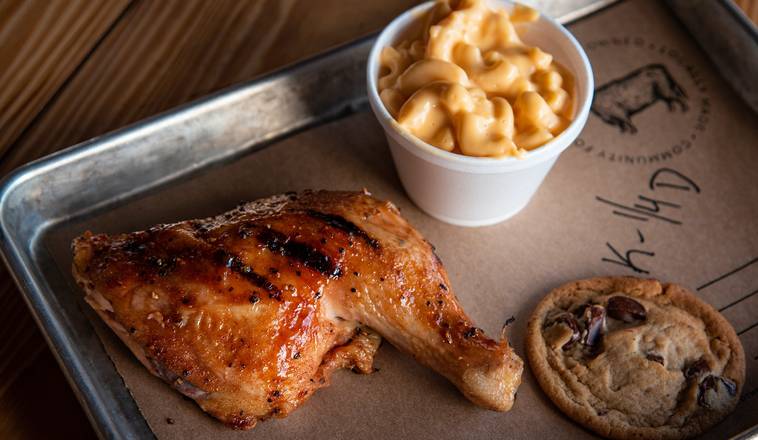 Order Kids 1/4 Smoked Chicken + 1 Side food online from 4 Rivers Smokehouse store, Winter Park on bringmethat.com