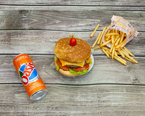 Formule Burger Friends - 150g viande bouchère origine France, pain artisanal, frites et boisson