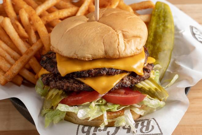 Order Classic Cheeseburger food online from Rib Crib BBQ & Grill store, Joplin on bringmethat.com