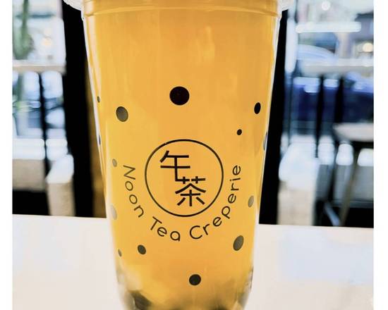 Order Cold Brew Jasmine Green Tea (22oz) food online from Noon Tea Creperie store, Madison on bringmethat.com