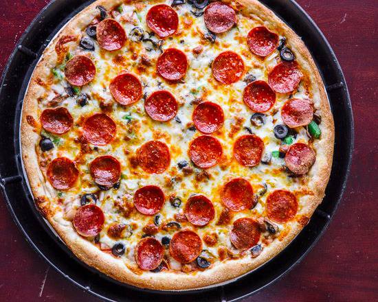Order 16" Cheese Pizza food online from Papa Rays Pizza & Wings store, Des Plaines on bringmethat.com