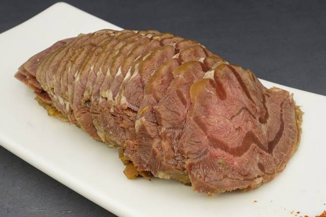 Order 117.Sliced Poached Tender Beef with Five Spices 五香牛肉 food online from China Chalet store, Florham Park on bringmethat.com