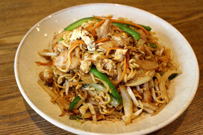 Order Thai Fried Noodle 泰式炒面 food online from Taste store, Plantation on bringmethat.com