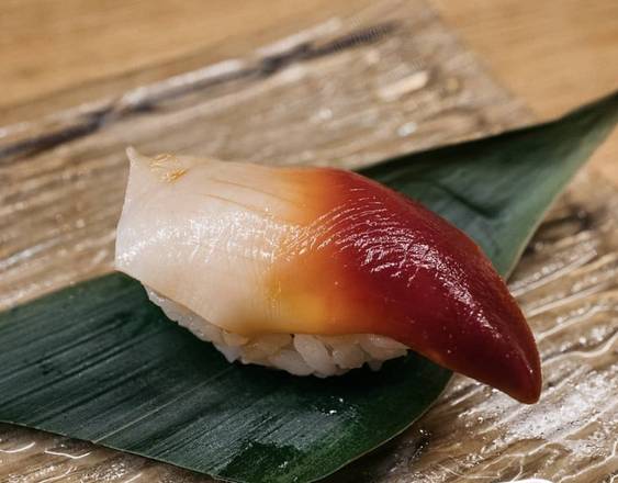 Order Surf Clam A La Carte food online from Mika Sushi II store, Westminster on bringmethat.com