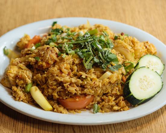 Order Curry Fried Rice food online from Thaiger Room store, Seattle on bringmethat.com