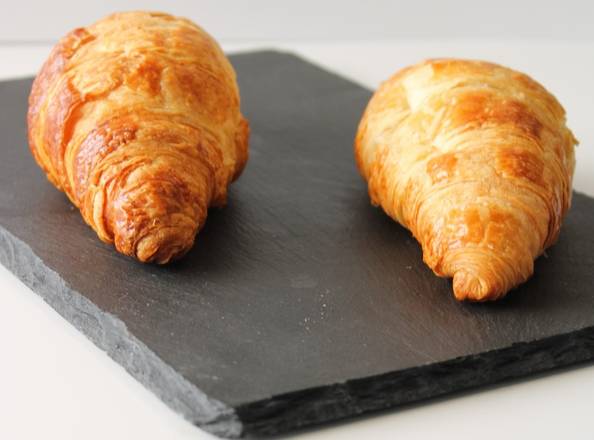 Order Croissant (Plain) food online from Espresso Yourself Coffee Shop LLC store, Tampa on bringmethat.com