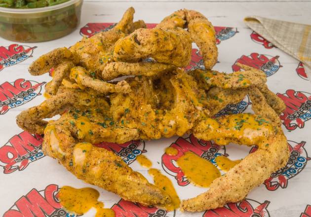 Order Fried Blue Crab (2 pcs) food online from Omg Seafood To Go store, Houston on bringmethat.com