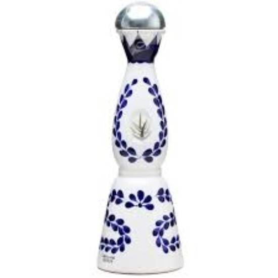Order CLASE AZUL REPOSADO 750ml food online from Duke Liquor & Jr. Market store, Los Angeles on bringmethat.com
