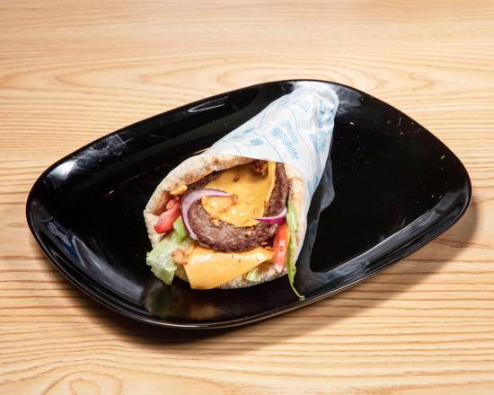 Cheese naan steak